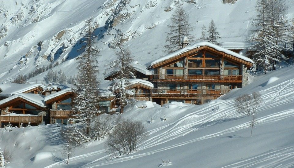 Experience the magnificent Chalet Le Chardon, Val d’Isere