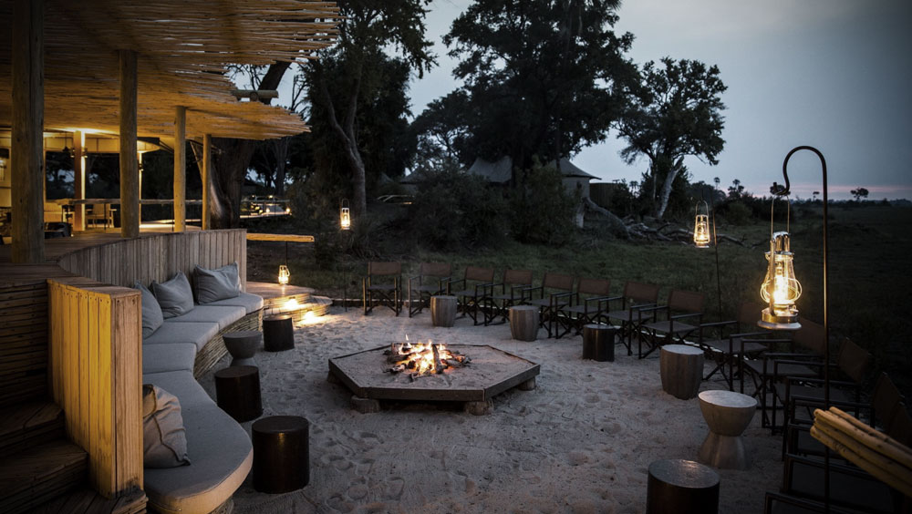 Luxury Experiences | Mombo Camp, Luxury Safari Lodge, Okavango Delta, Botswana