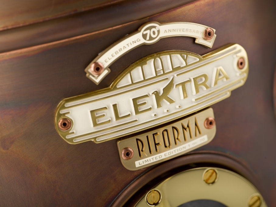 The Belle Epoque Riforma Limited Edition Coffee Machine by Elektra
