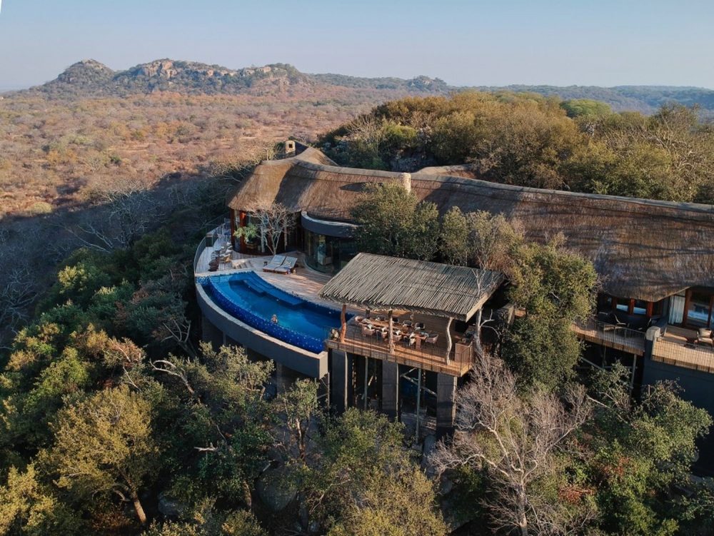Singita Malilangwe House, an expansive African home in Pamushana, Zimbabwe