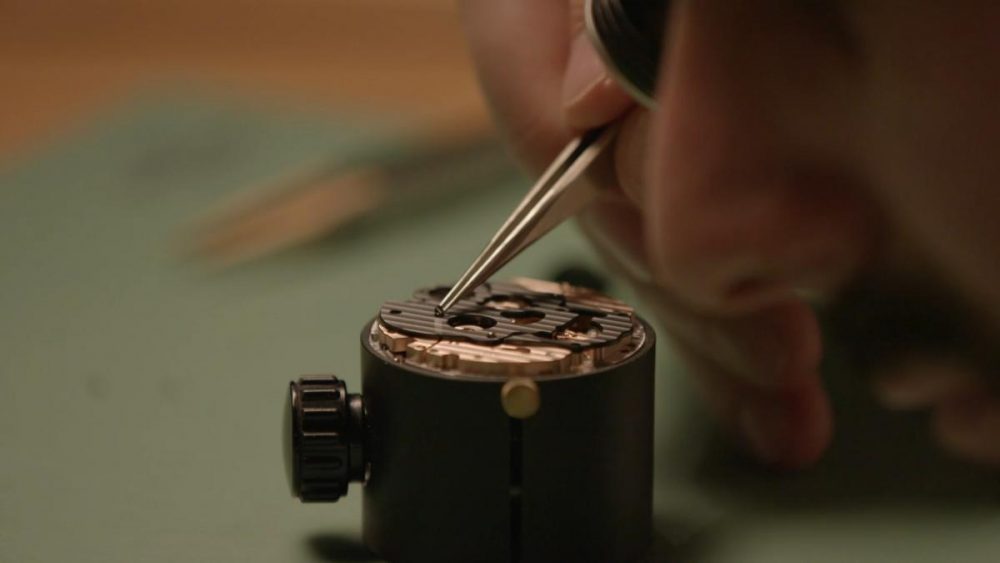 Louis Vuitton introduces the Tambour Carpe Diem
