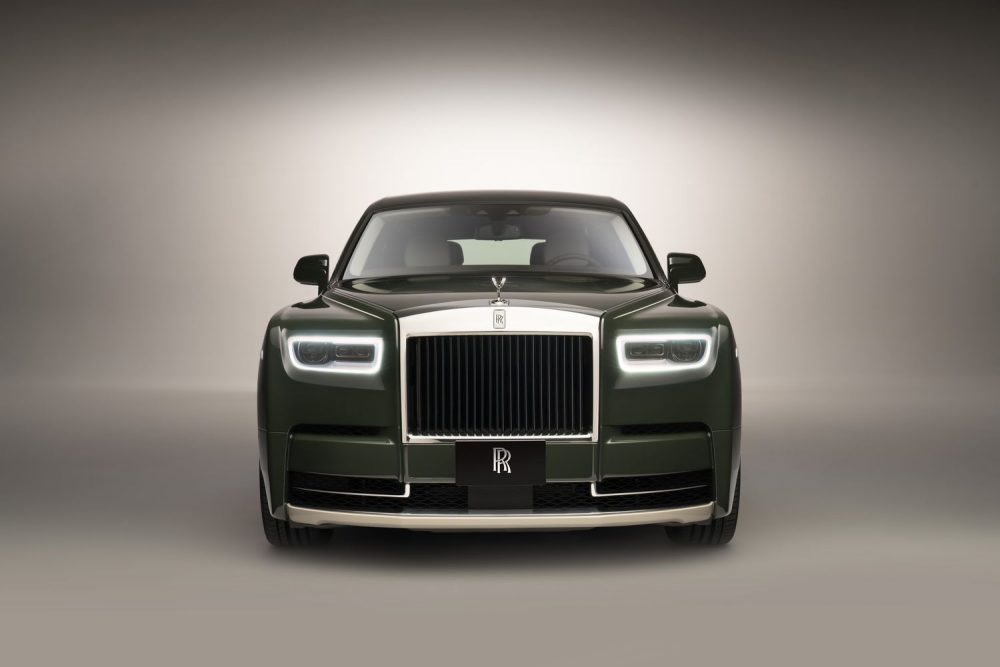 Phantom Oribe is a bespoke Rolls-Royce Phantom in collaboration with Hermès