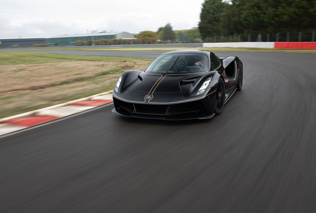 Lotus pays tribute to Emerson Fittipaldi with a new ultra-limited Evija Hypercar