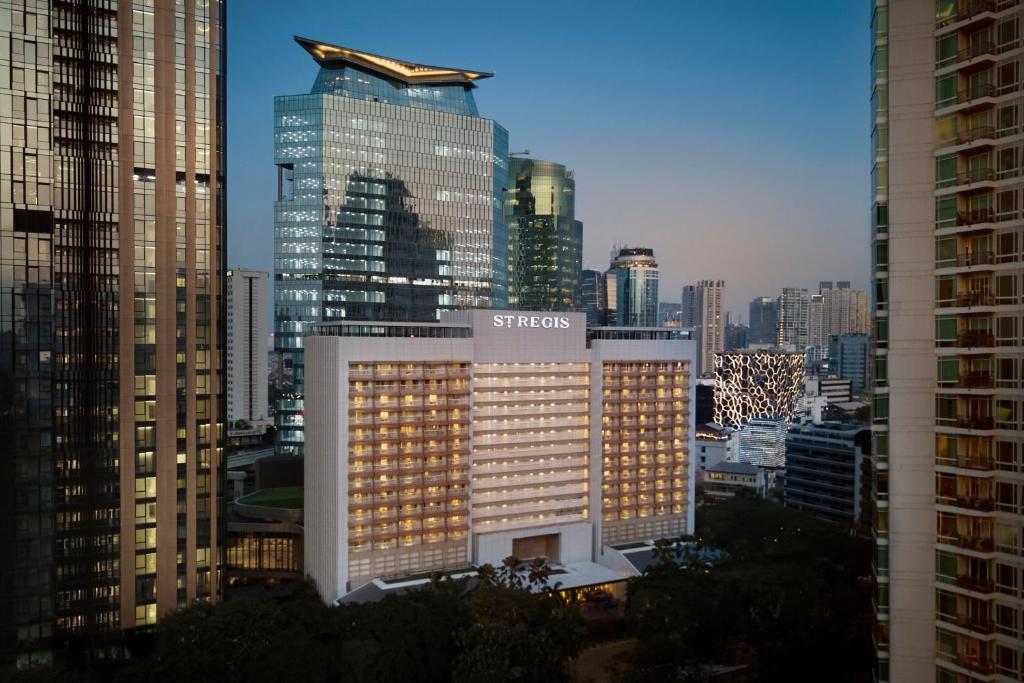 The St. Regis Jakarta is a new address merging culture and luxury hospitality