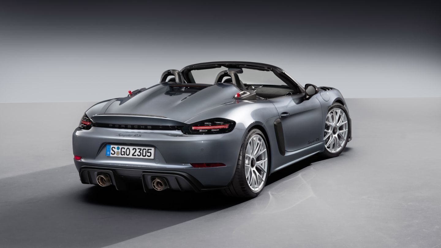Porsche 718 Spyder RS becomes the pinnacle of the mid-engined family