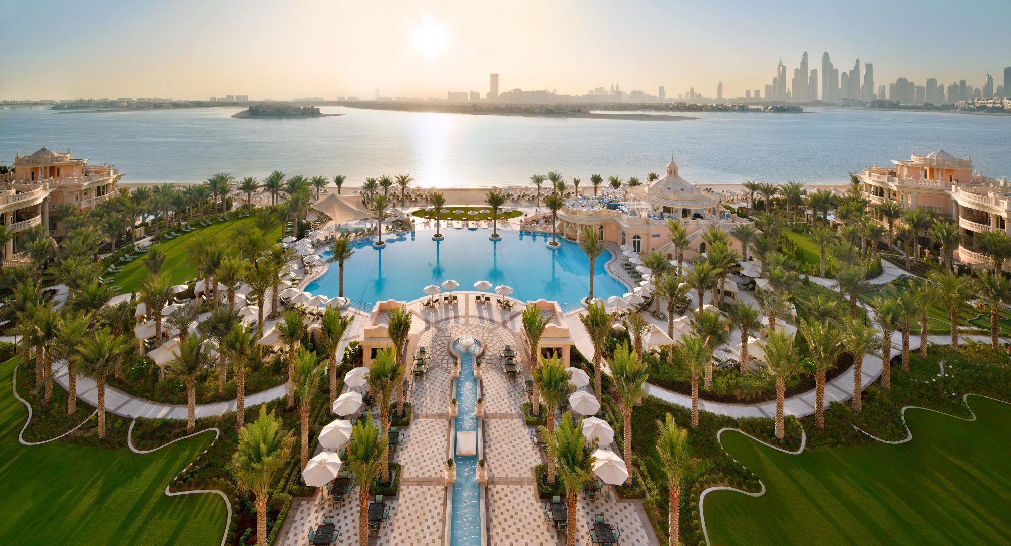 Raffles The Palm Dubai is a beach palace crafted by masters for connoisseurs