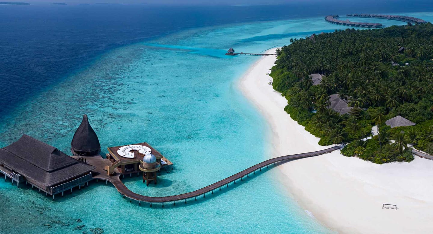 Anantara Kihavah Maldives Villas: An Enchanting Luxury Resort Sanctuary