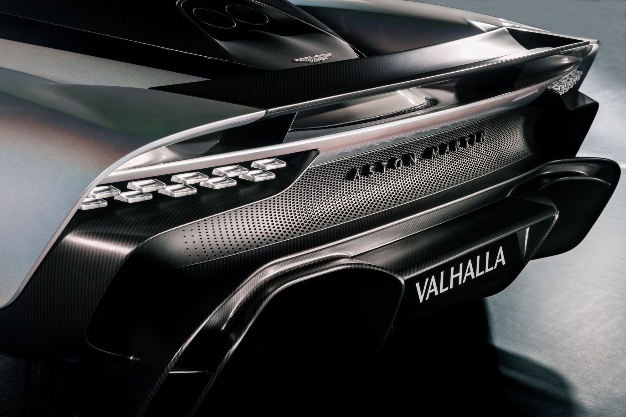 Leveraging Formula 1 Innovation: The Driving Force Behind the Aston Martin Valhalla Supercar