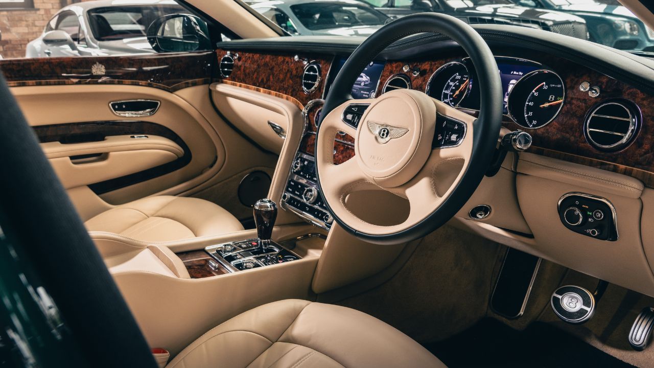 The Queen’s ride, the Bentley’s Mulsanne takes its place in history