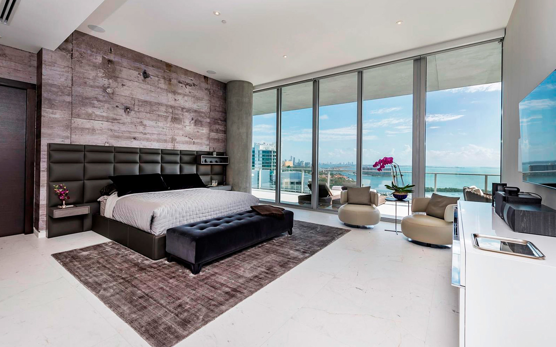 Grove at Grand Bay Miami: Architectural Elegance Meets Ecological Innovation
