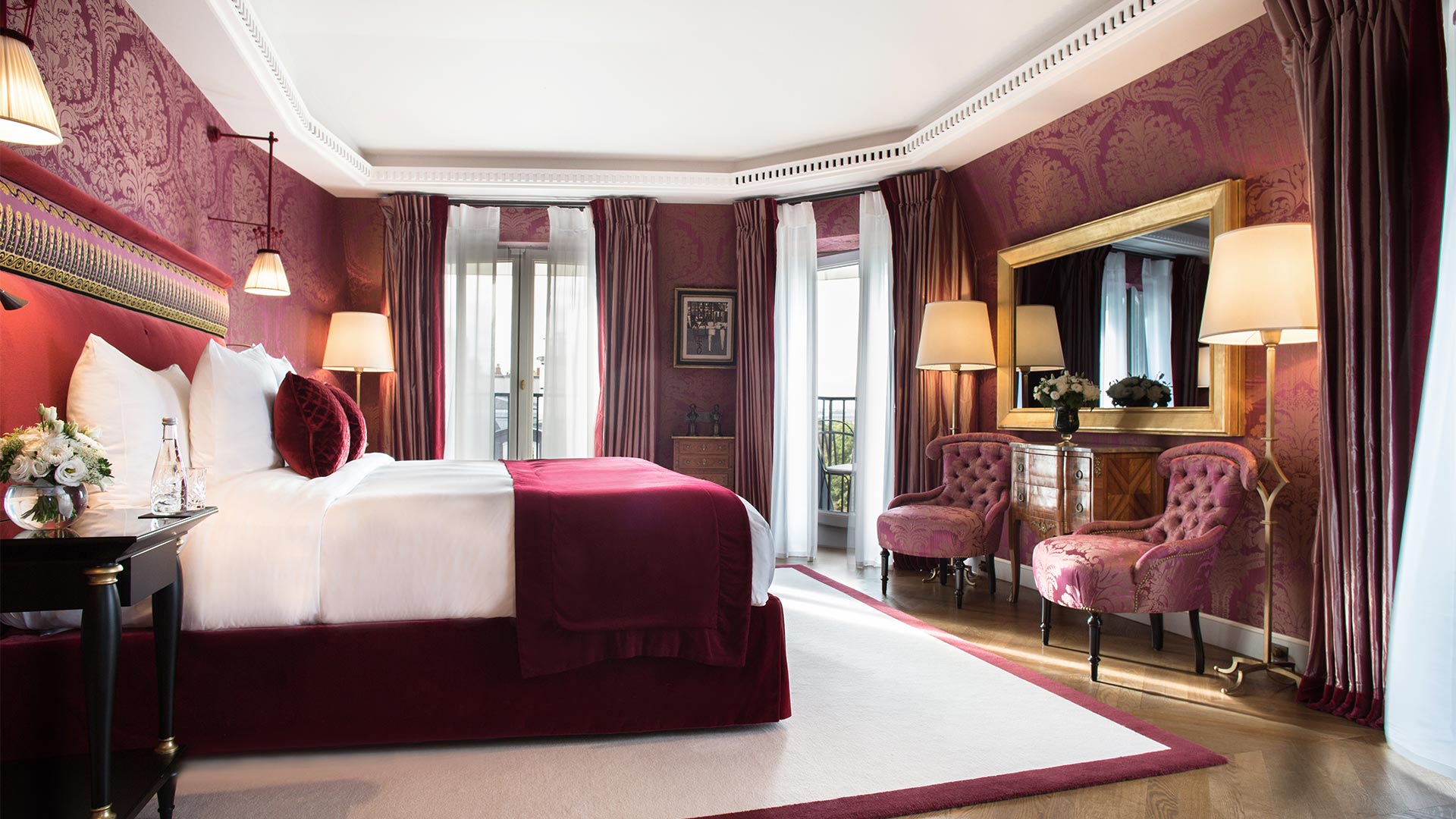 La Réserve Paris epitomizes the fusion of Parisian elegance with modern luxury