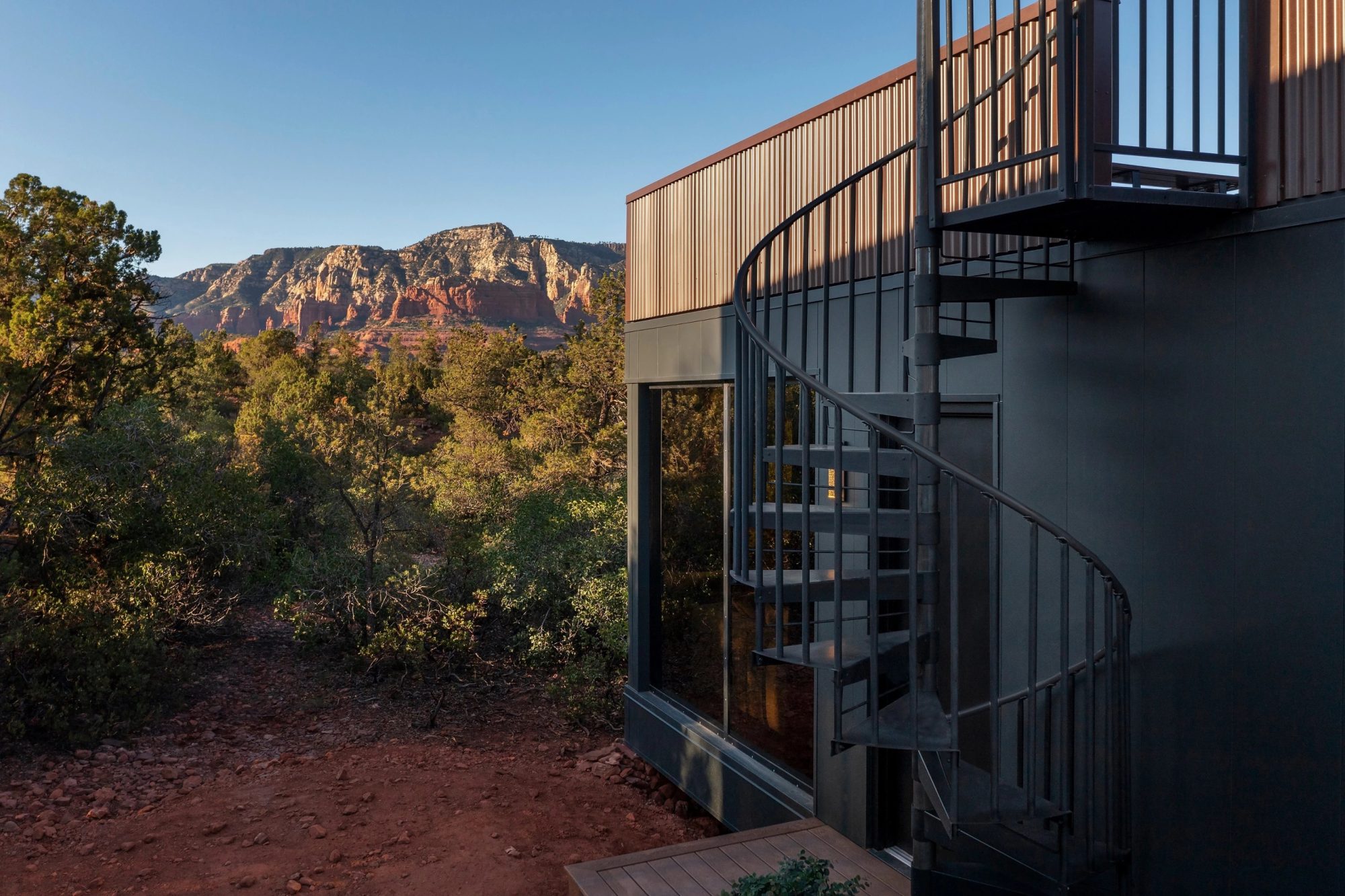 Ambiente Sedona is a modern escape into Sedona’s Red Rocks