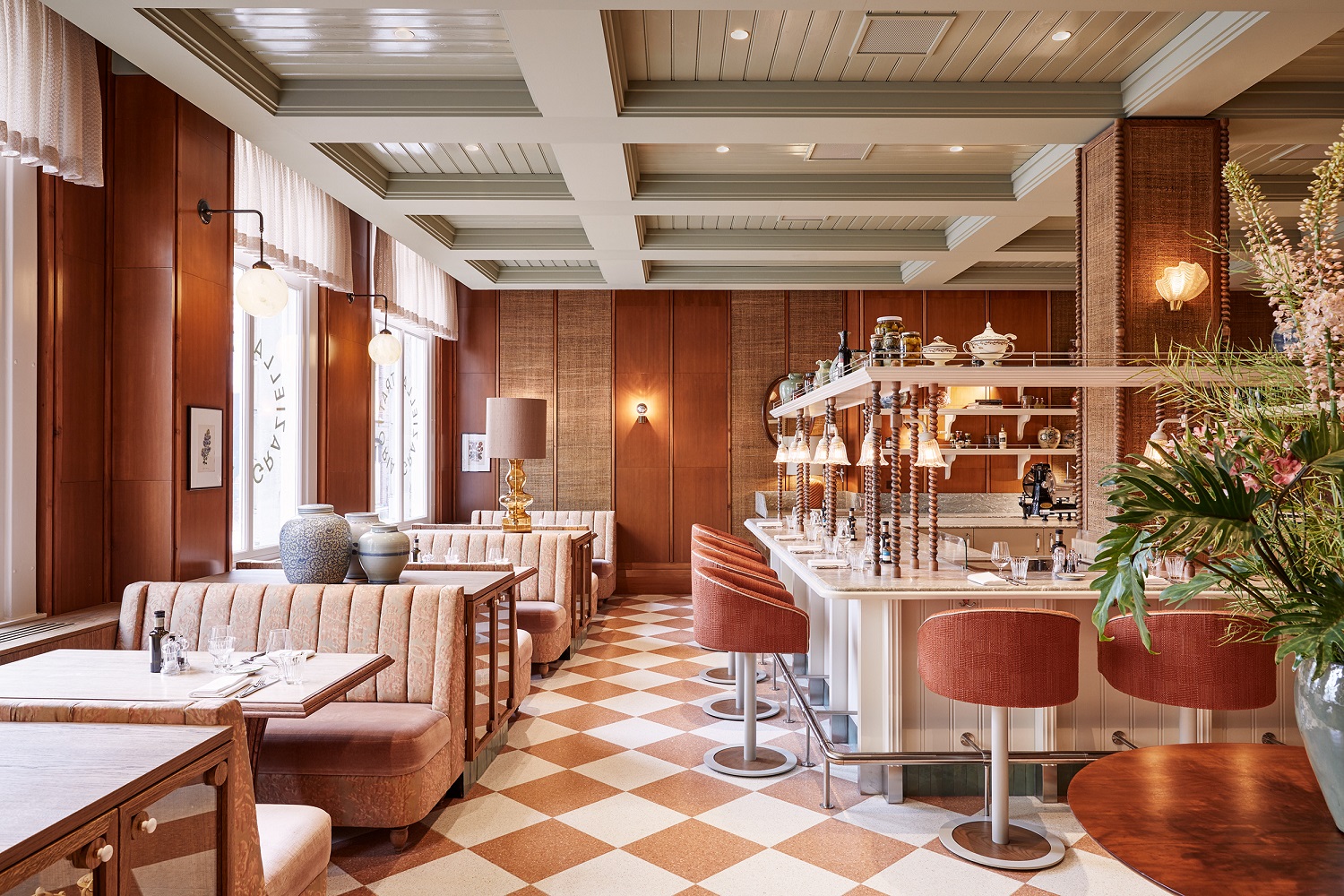 Experience the allure of art-deco suites at De L’Europe Amsterdam