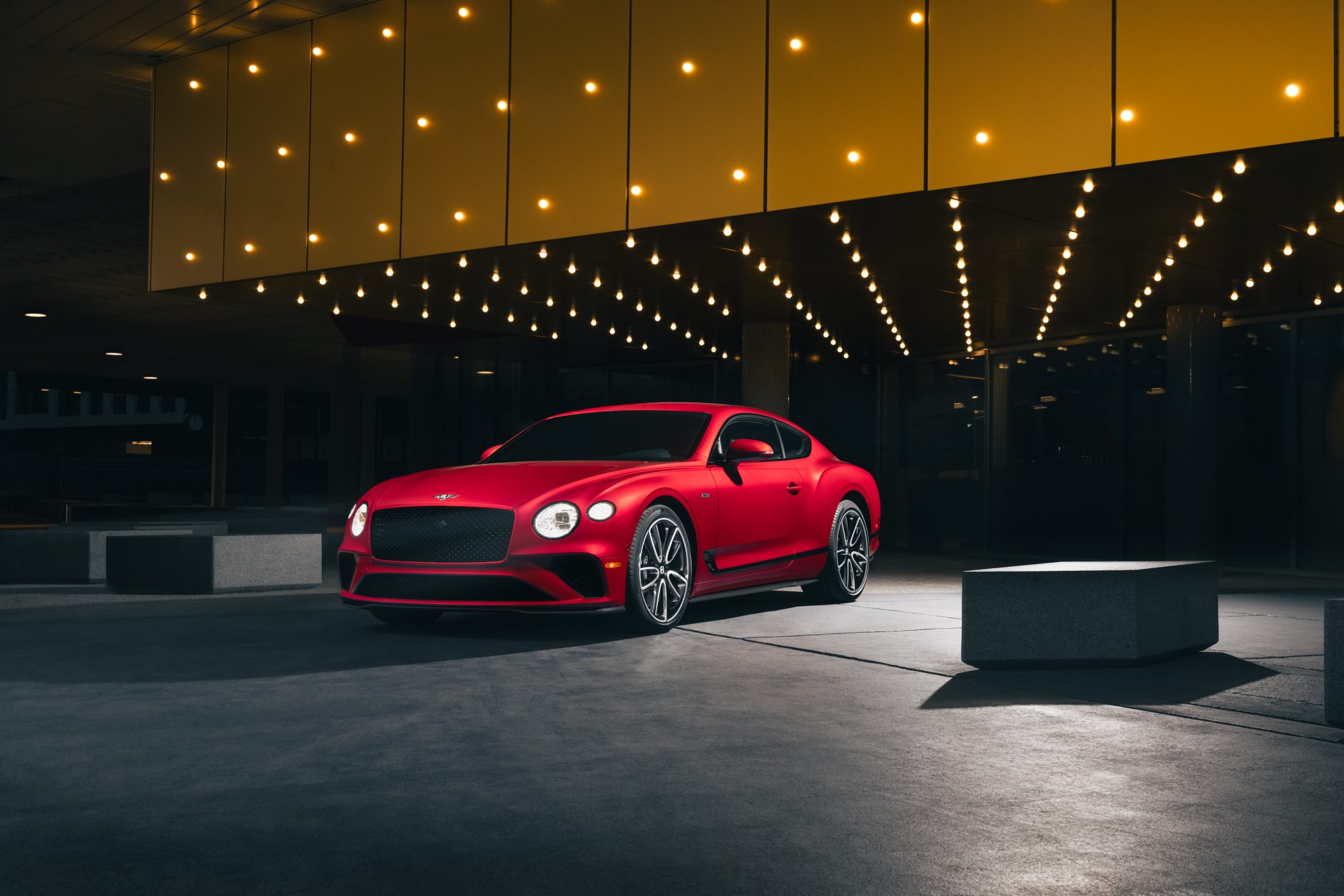 Bentley Mulliner’s ‘Edition 8’ is a luxurious farewell to the V8 era