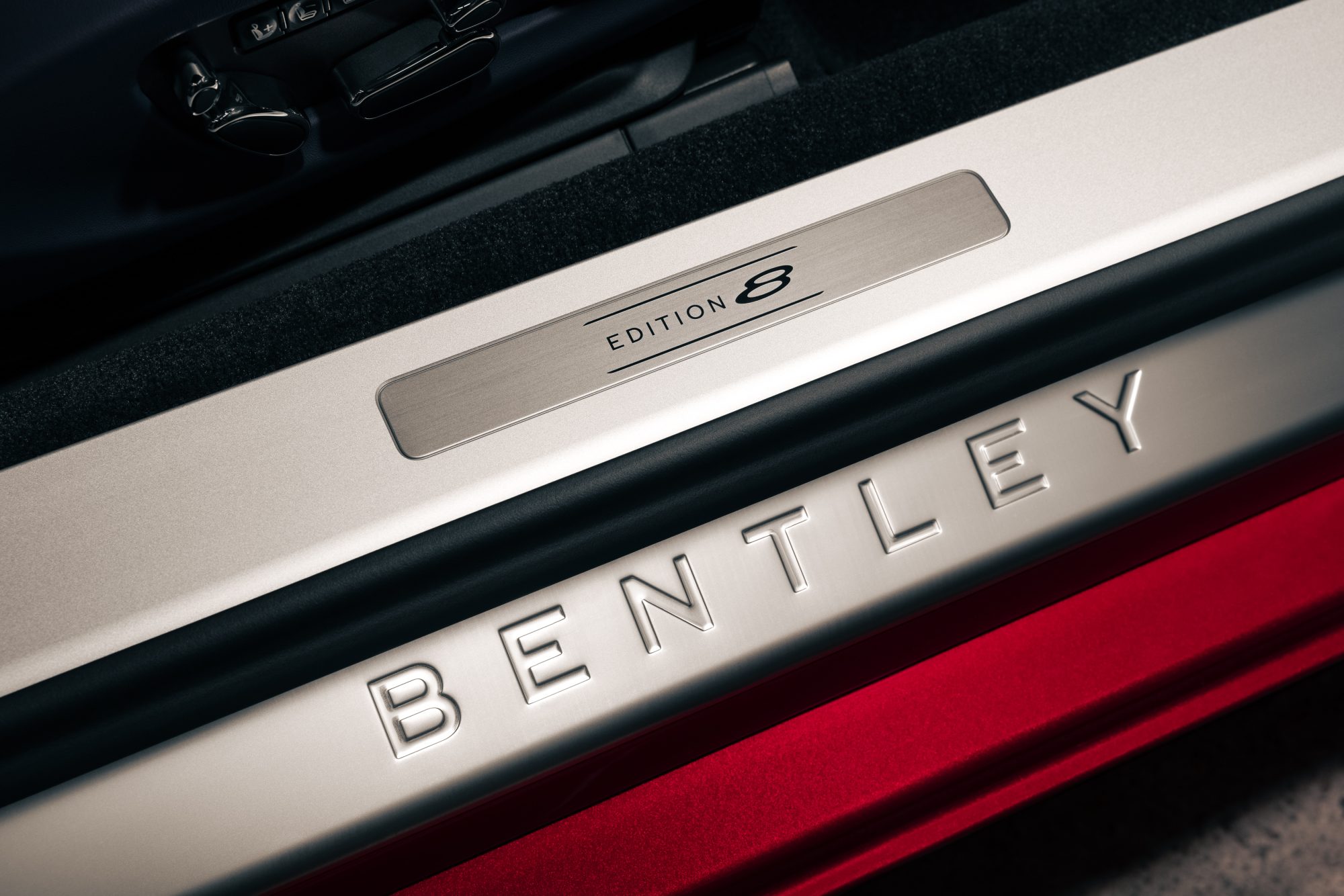 Bentley Mulliner’s ‘Edition 8’ is a luxurious farewell to the V8 era