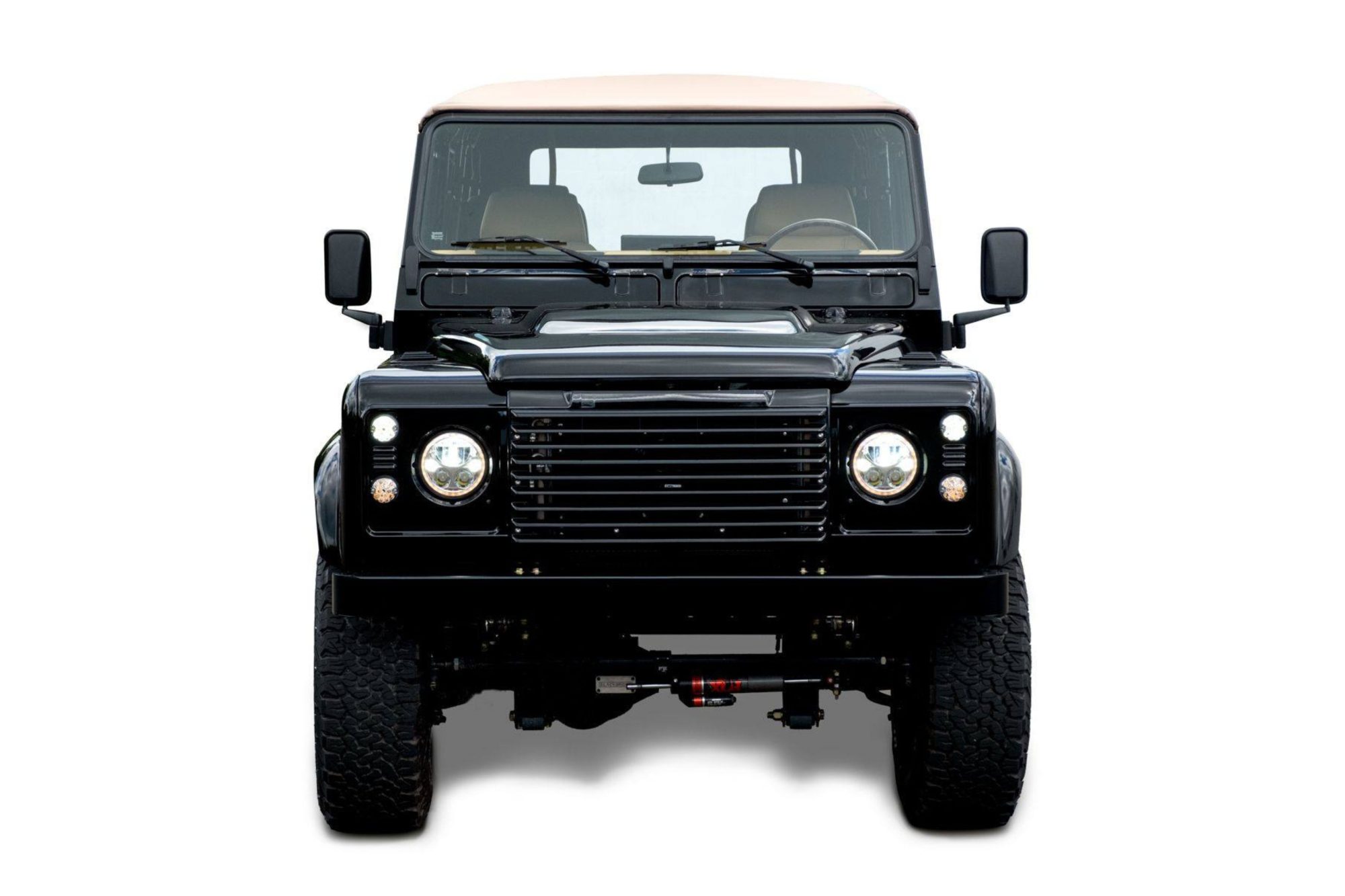 Blackbridge Motors Unveils its 1995 Land Rover Defender 110