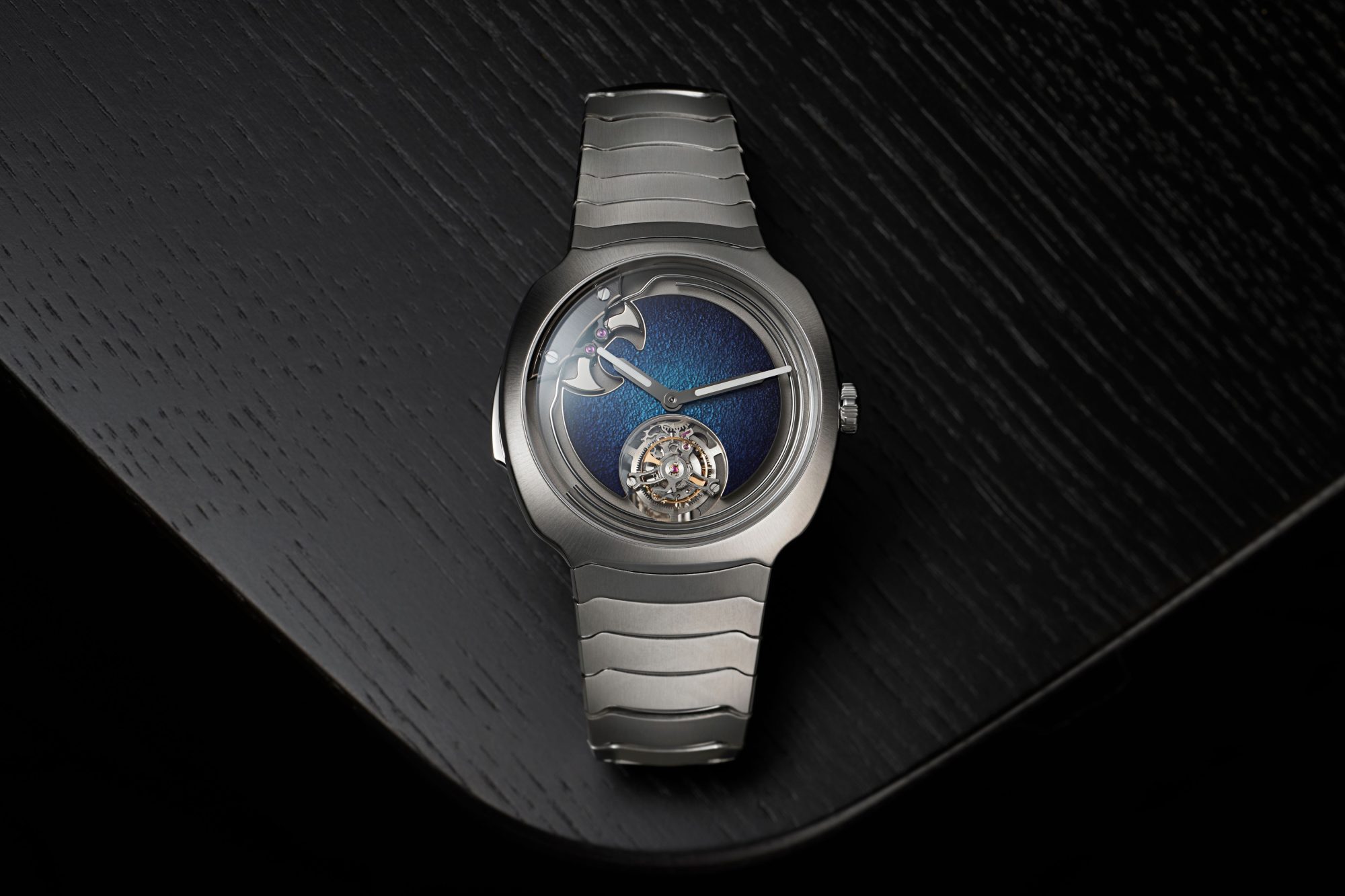 H. Moser & Cie. Streamliner Concept Minute Repeater Tourbillon Blue Enamel