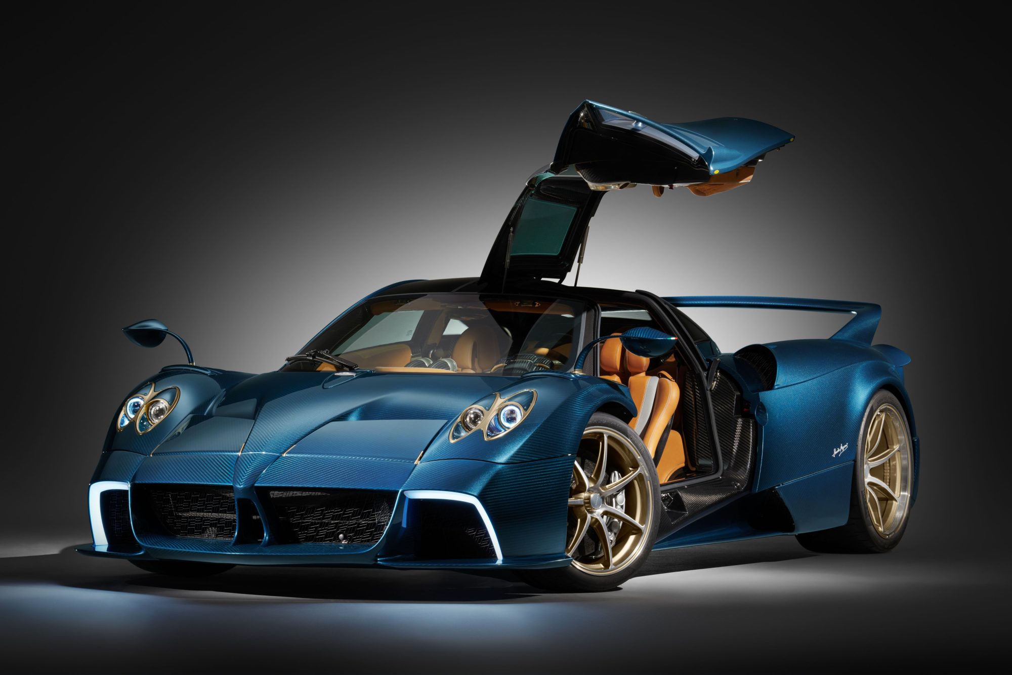 Pagani’s one-of-a-kind Huayra Epitome stuns with manual transmission