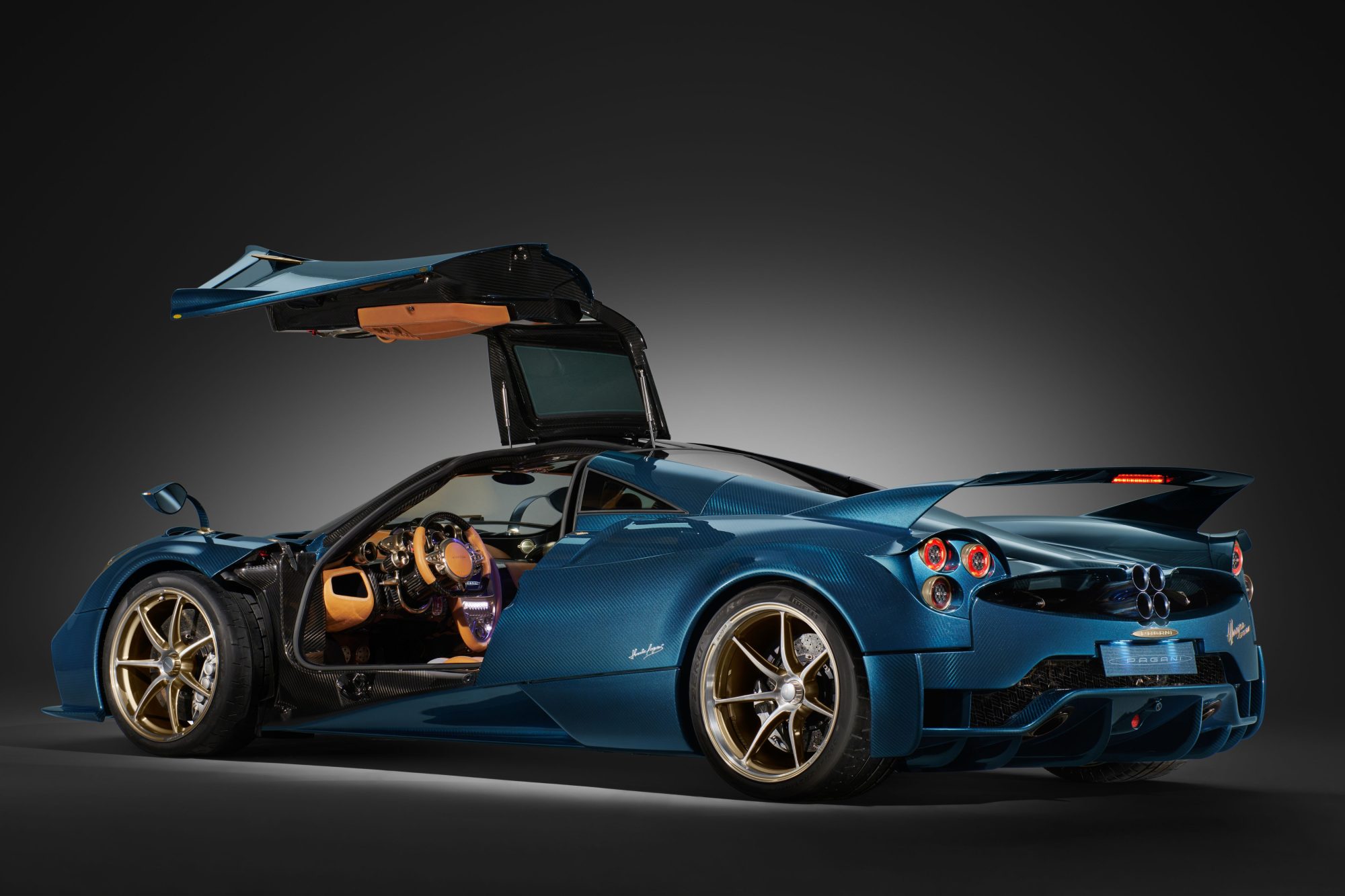 Pagani’s one-of-a-kind Huayra Epitome stuns with manual transmission