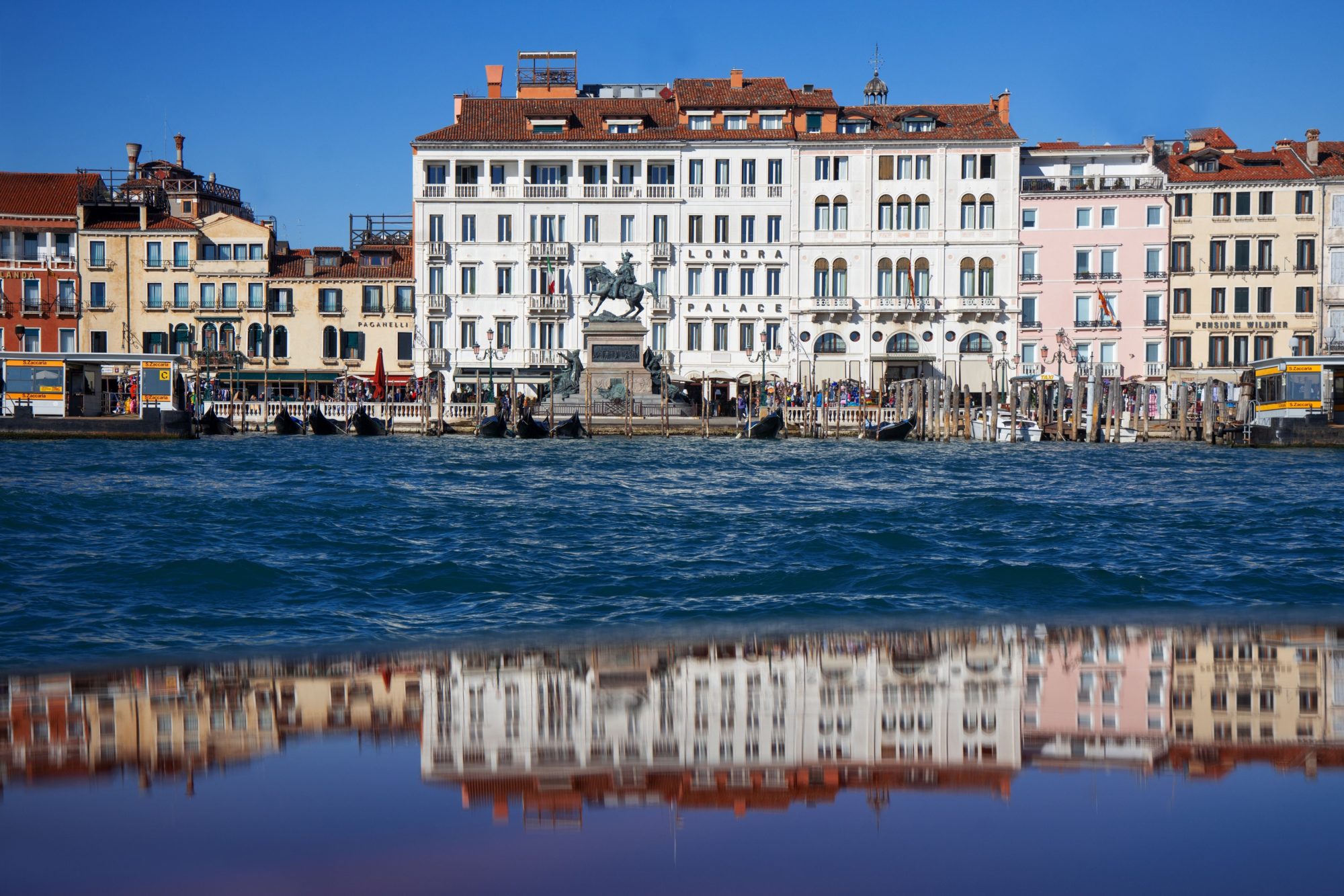 Studio Ruberti Cutillo’s Londra Palace Venezia is a Venetian masterpiece restored