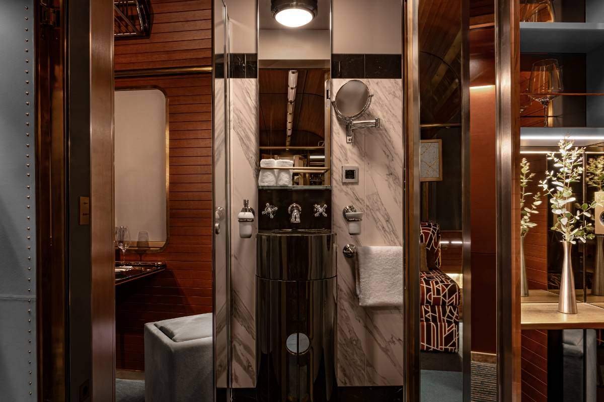 Indulge in the enchanting radiance of La Dolce Vita Orient Express