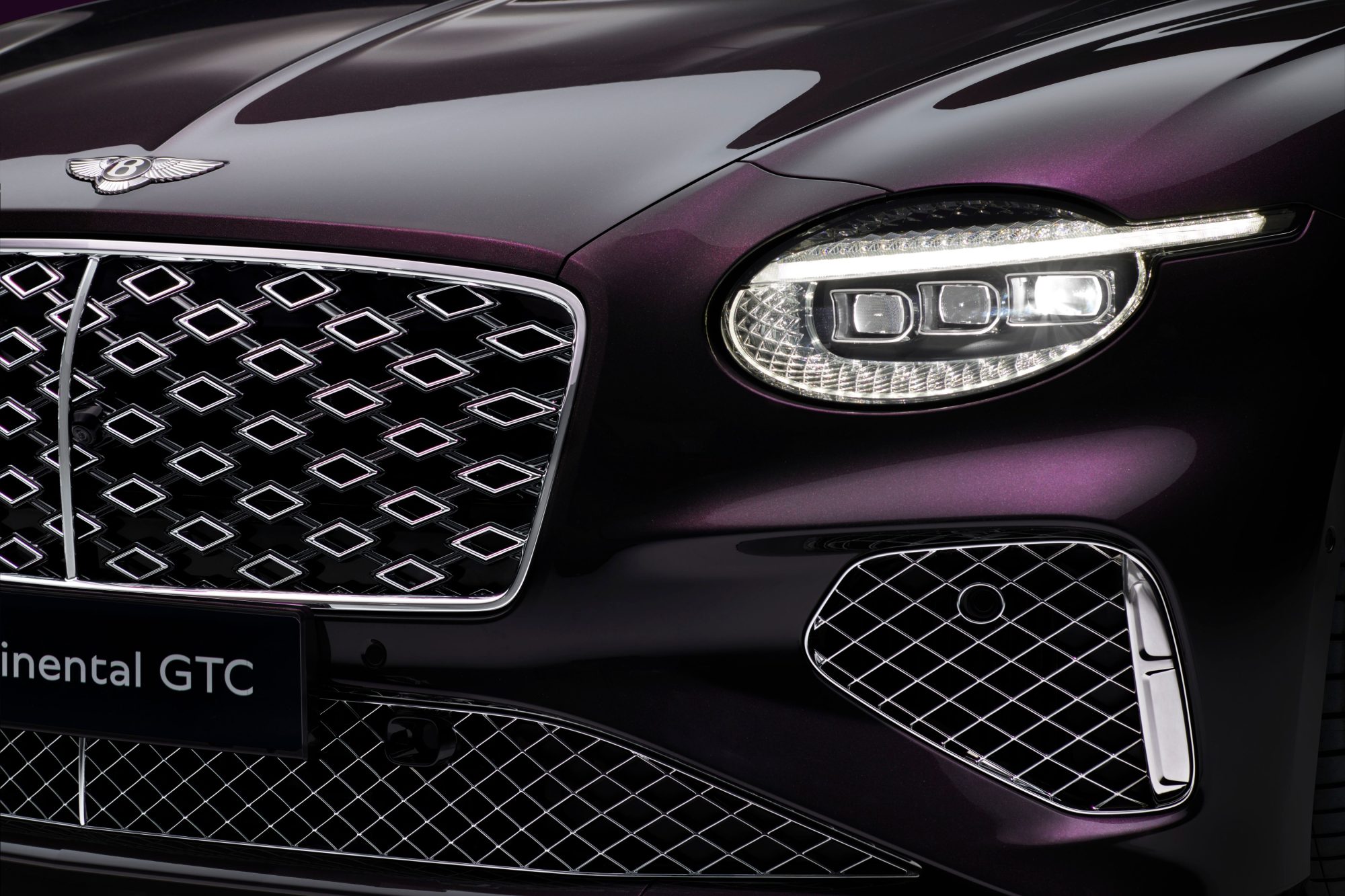 Bentley Mulliner redefines power with new Continental GT, GTC, and Flying Spur