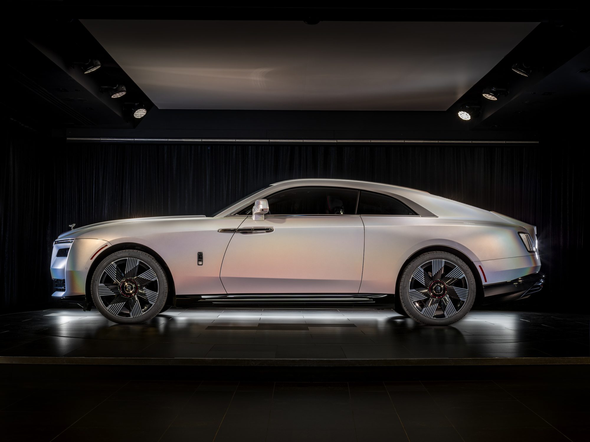 Rolls-Royce Motor Cars announces the one-of-one Spectre Lunaflair