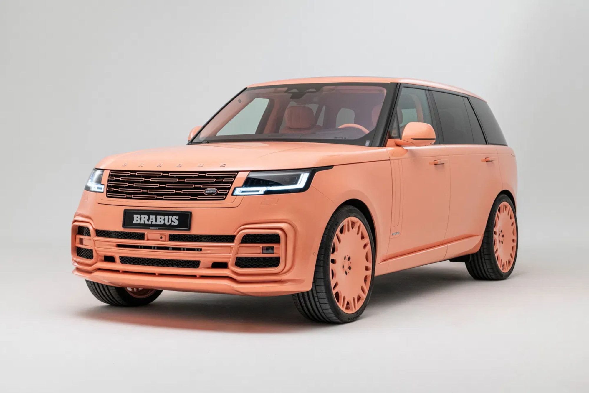 Brabus’ reveals new ‘Peetch’ Porsche 911 and Range Rover