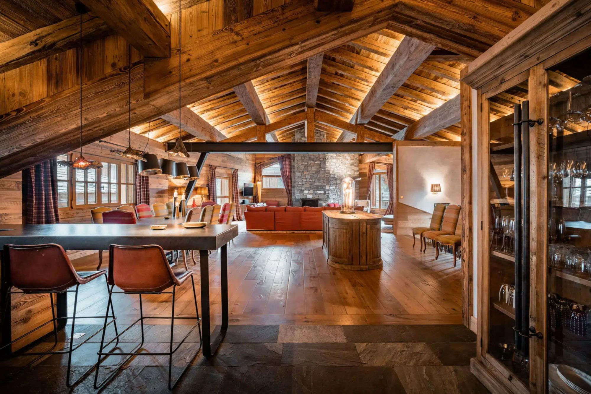 Escape to Chalet Chêne: A Haven of Luxury in Val d’Isère’s La Mourra