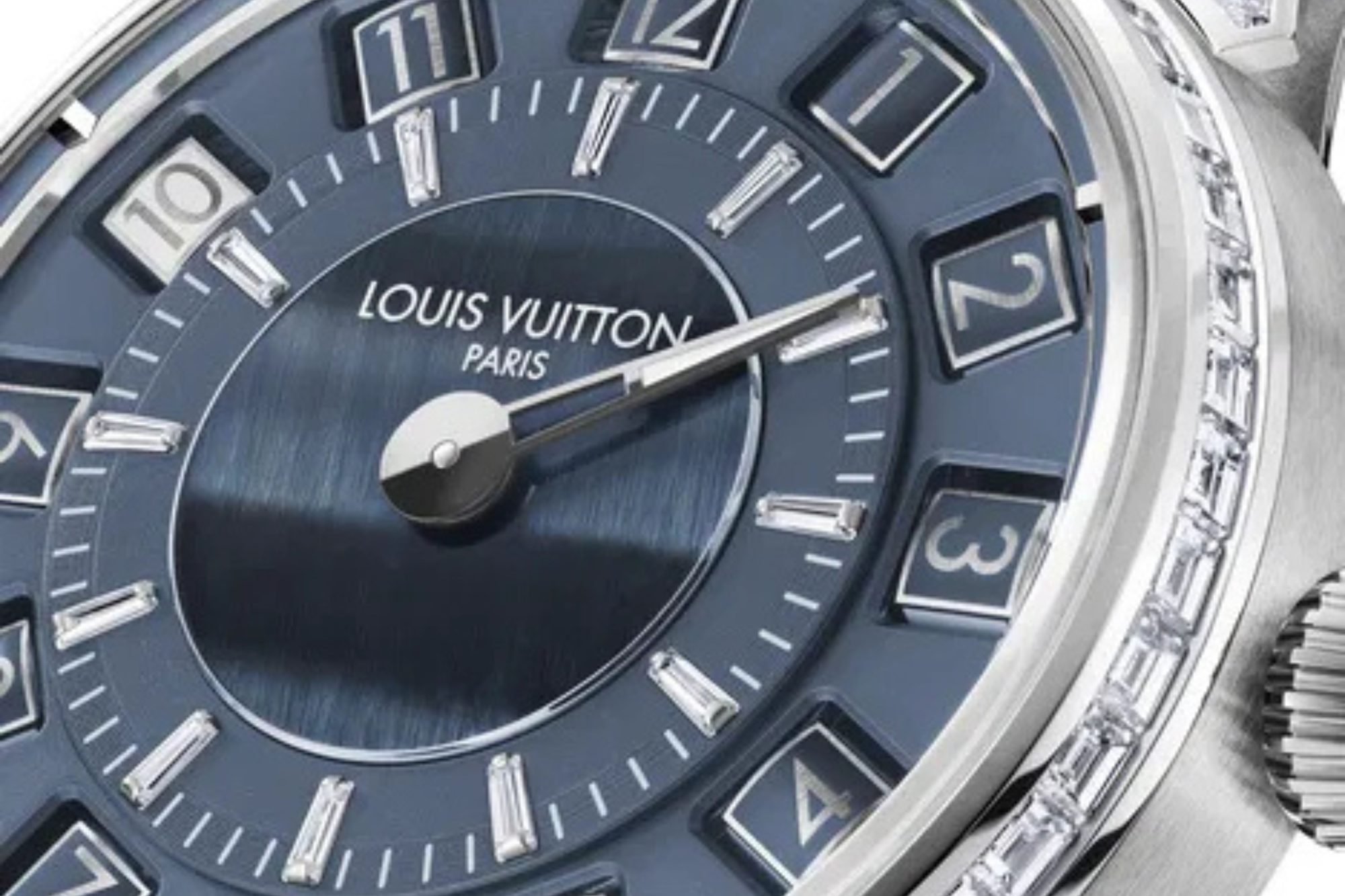 Louis Vuitton Tambour Taiko Spin Time Series